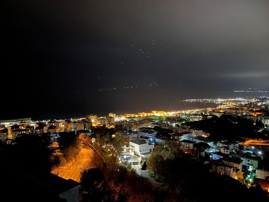Appartement Vue Sur Mer بيترا ليغوري المظهر الخارجي الصورة